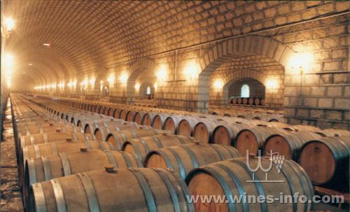 华夏长城工业园:中国葡萄酒资讯网(www.wines