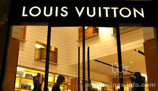 Louis Vuitton sales hurt by China&#39;s stock market slump ...