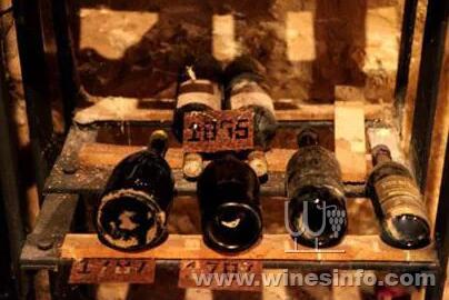 葡萄酒容器的秘密:葡萄酒资讯网（www.winesinfo.com）